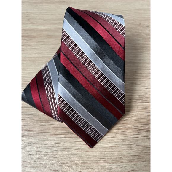 Michael by Michael Kors Black, Red, Gray Striped Design Designer 100% Silk Tie - Picture 1 of 6